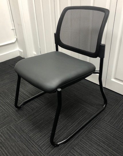 MM4 Sled Base Chair